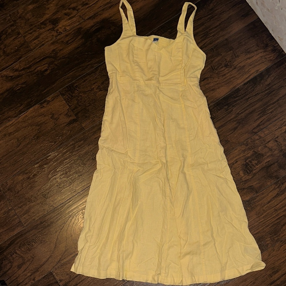 Fit & Flare Sleeveless Linen-Blend Midi
Dress - Picture 2 of 2